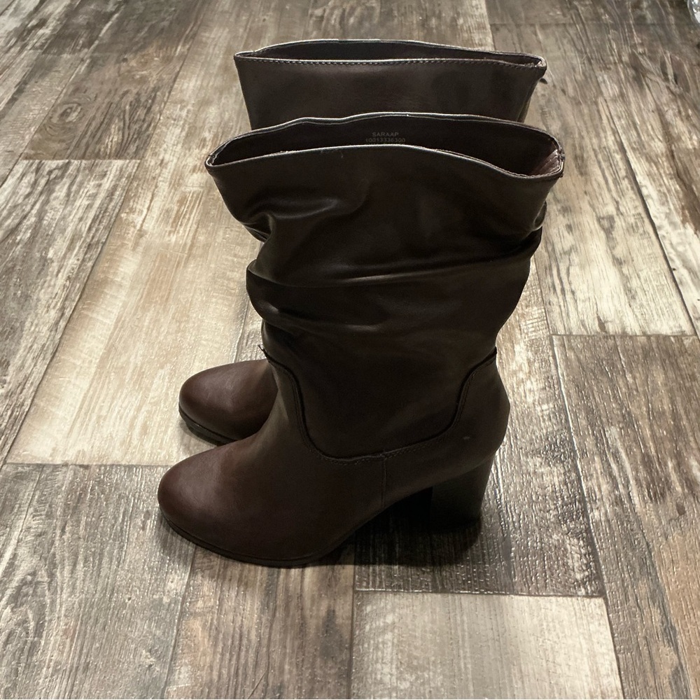 Style & Co. Dark Brown Heeled Boots Size 9.5 - Picture 13 of 16